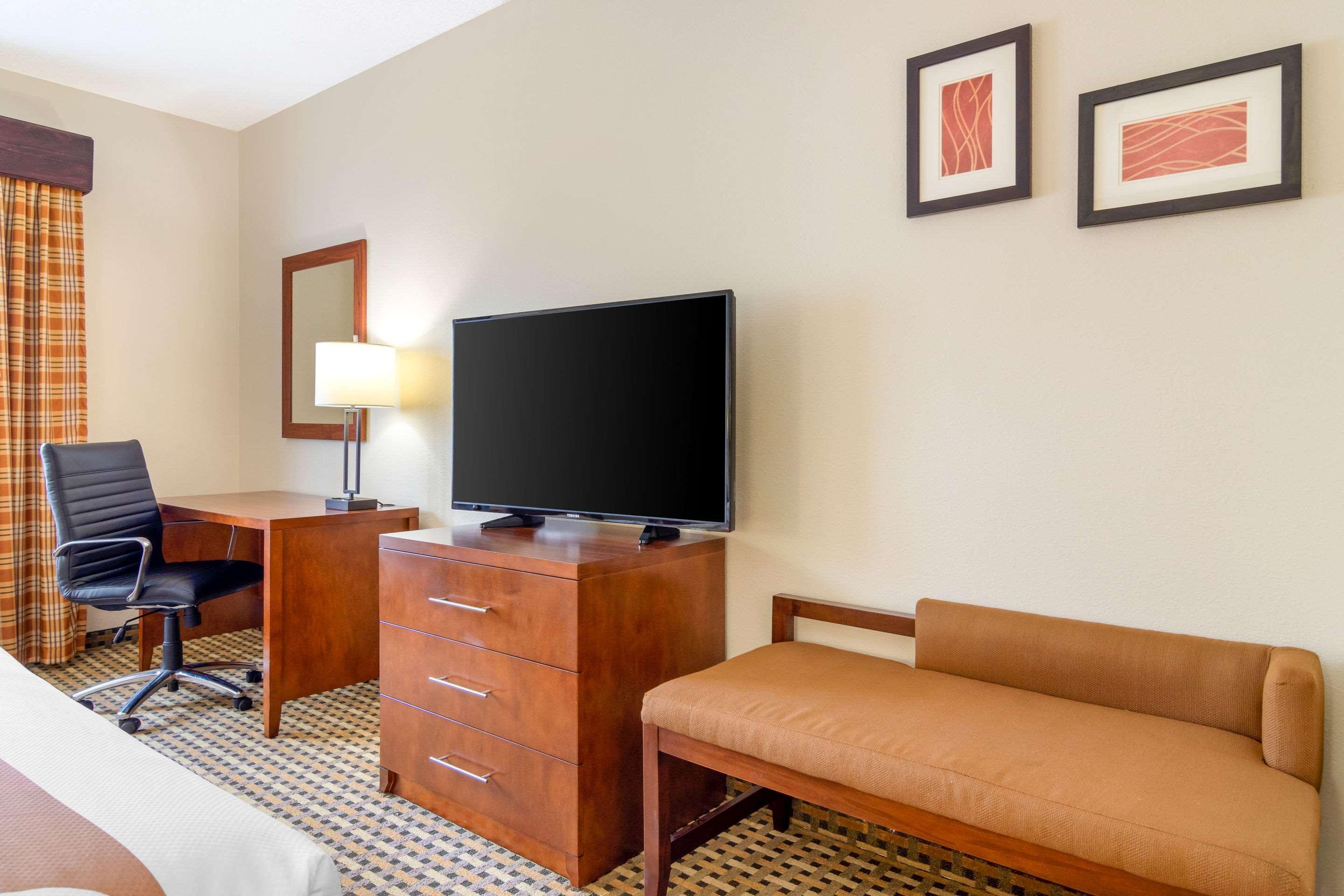 Quality Inn & Suites Decatur - Atlanta East Lithonia Extérieur photo
