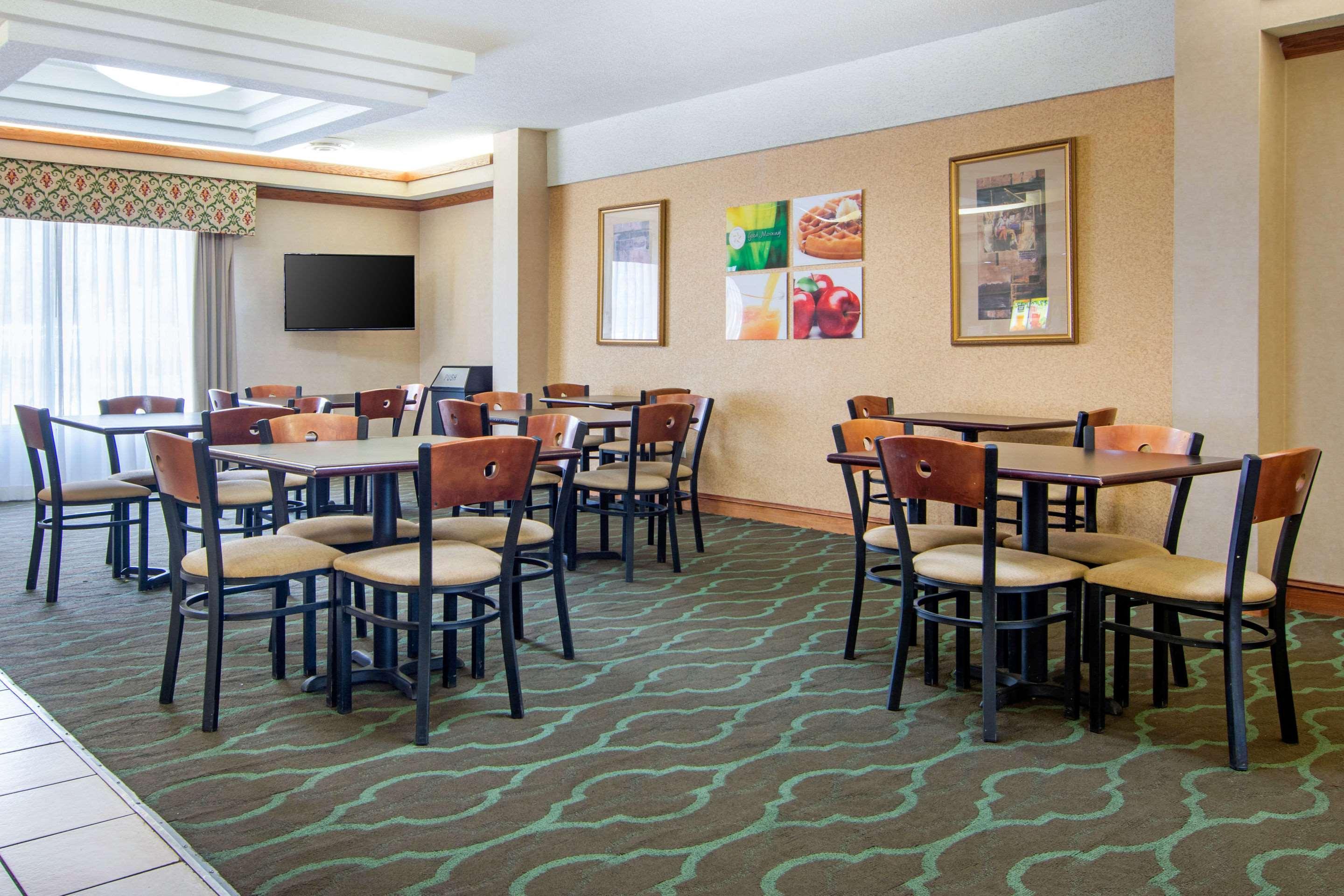 Quality Inn & Suites Decatur - Atlanta East Lithonia Extérieur photo