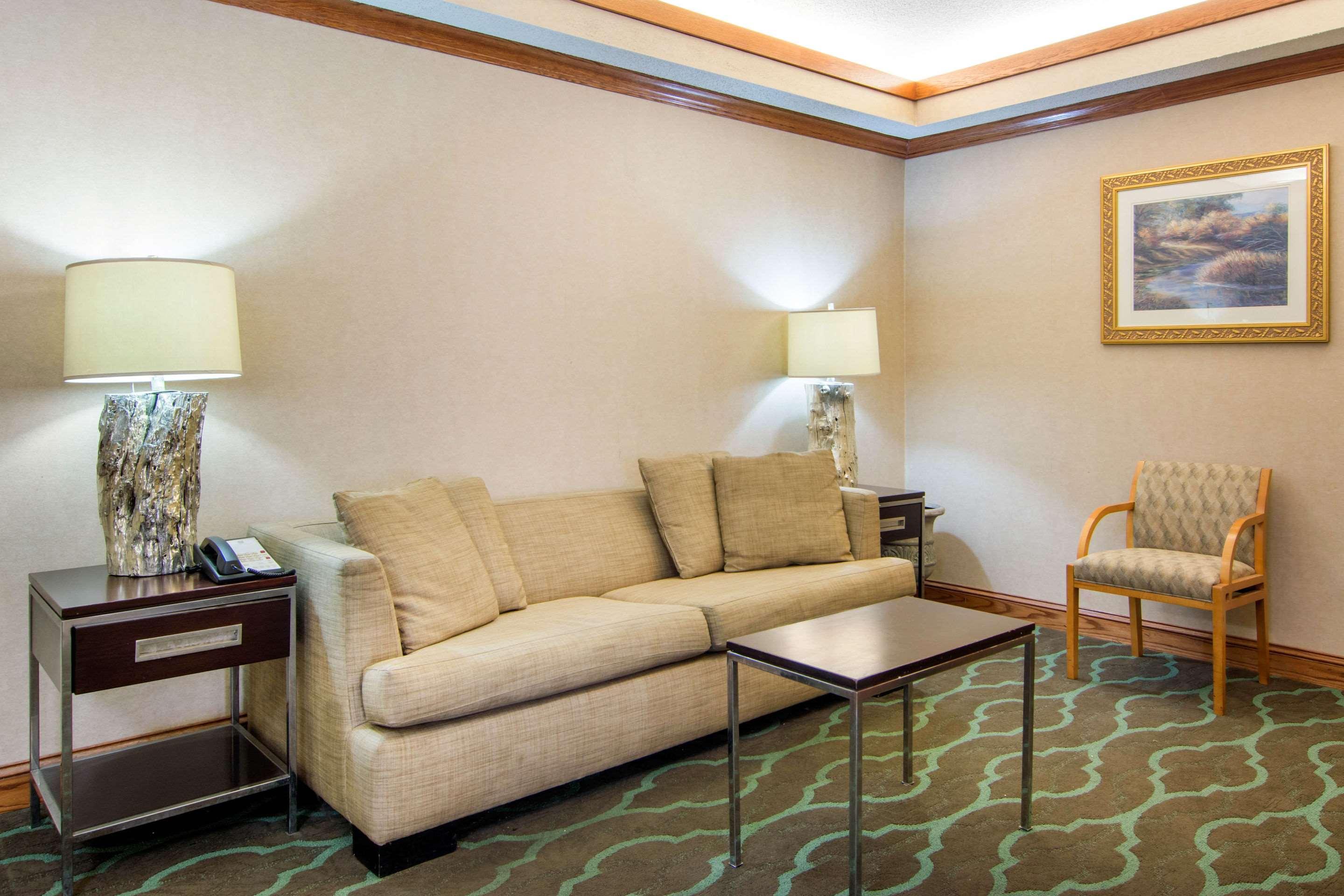 Quality Inn & Suites Decatur - Atlanta East Lithonia Extérieur photo
